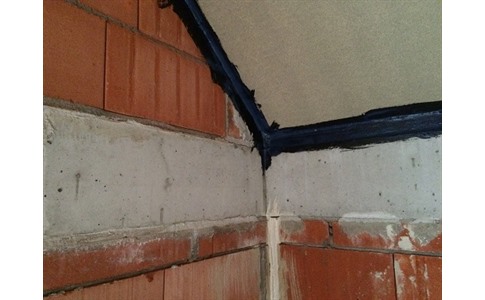 blowerproof-liquid-brush-luchtdichting