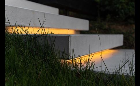 stone-style-zwevende-trappen